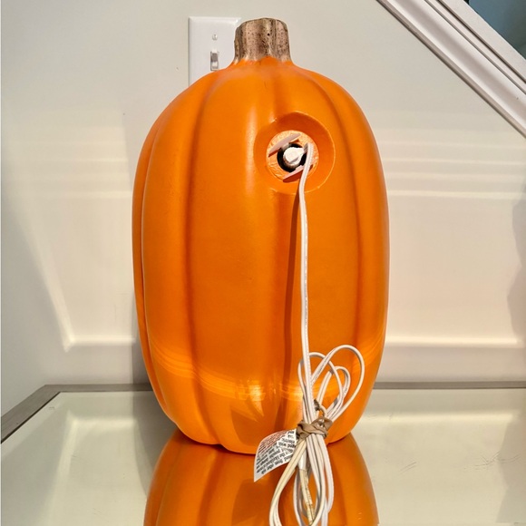 VINTAGE TABLETOP LIGHT UP 16” JACK O LANTERN - Picture 4 of 4